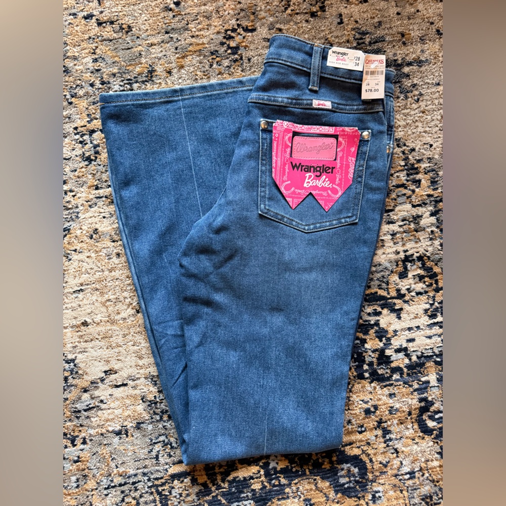 Wrangler Barbie flare jeans - Picture 2 of 6